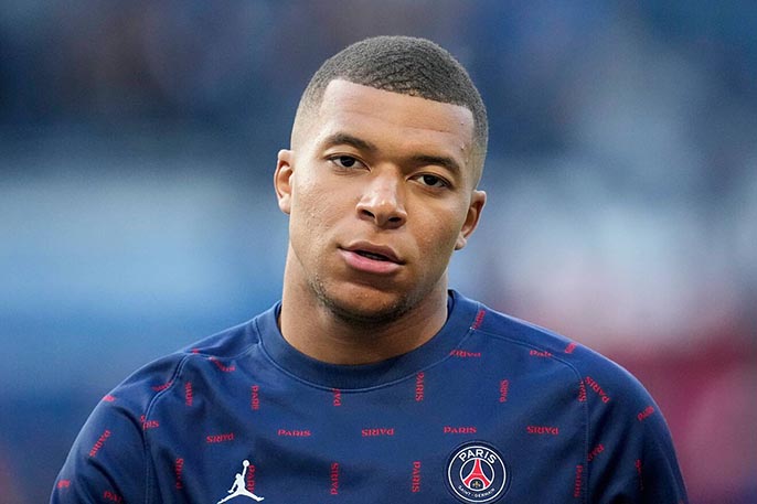 Top 10 cầu thủ đắt giá nhất thế giới 2022 gọi tên Mbappe