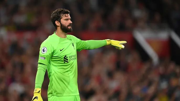 Alisson - Chàng trai thủ môn đa tài của ĐTQG Brasil
