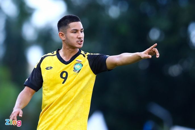 Faiq Bolkiah - Có phải cầu thủ giàu nhất thế giới không?