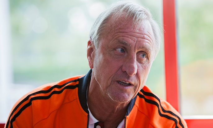 Johan Cruyff - Huyền thoại vĩ đại của bóng đá thế giới