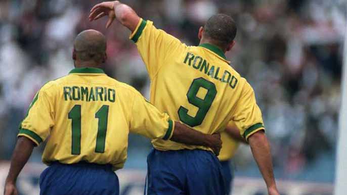 “Quỷ lùn” Romario và những thành tích để đời