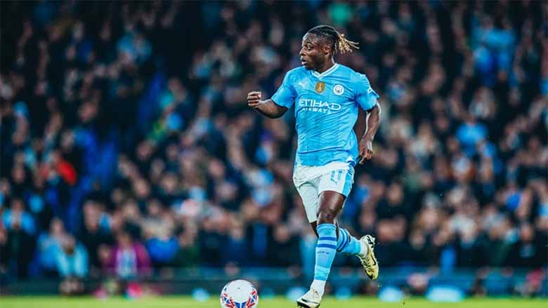 Jérémy Doku: Cánh chim tốc độ thổi bùng lối chơi Man City
