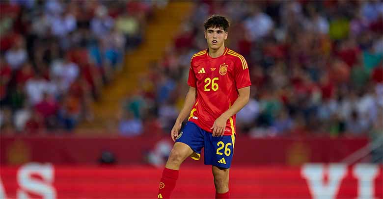 Pau Cubarsí: Viên ngọc sáng của Barcelona và bóng đá Tây Ban Nha
