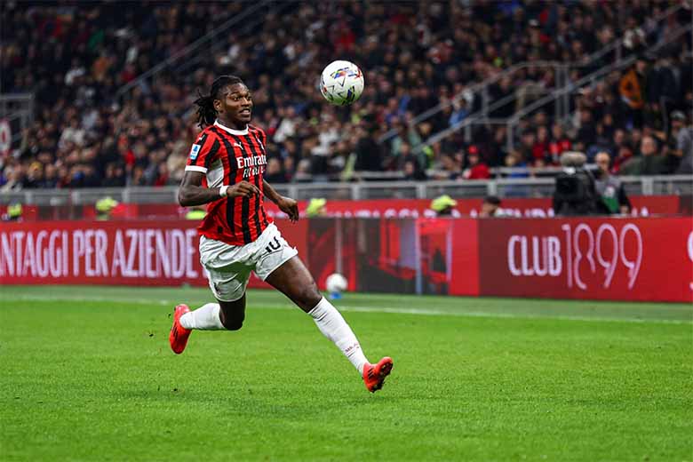 Tương lai vàng của bóng đá Bồ Đào Nha: Rafael Leão và giấc mơ châu Âu
